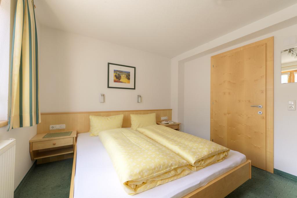 Appartement Ebster Pettneu am Arlberg Esterno foto